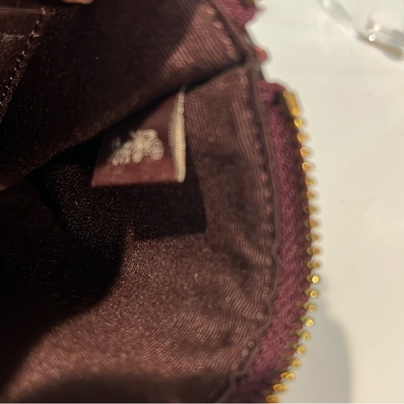 Coach Raspberry Glitter Heart Wristlet & PopMart Labubu The Monsters Sea Salt - Picture 10 of 16